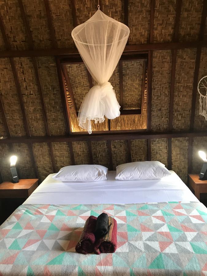 Meno Madia Bungalows Gili Meno Exterior foto