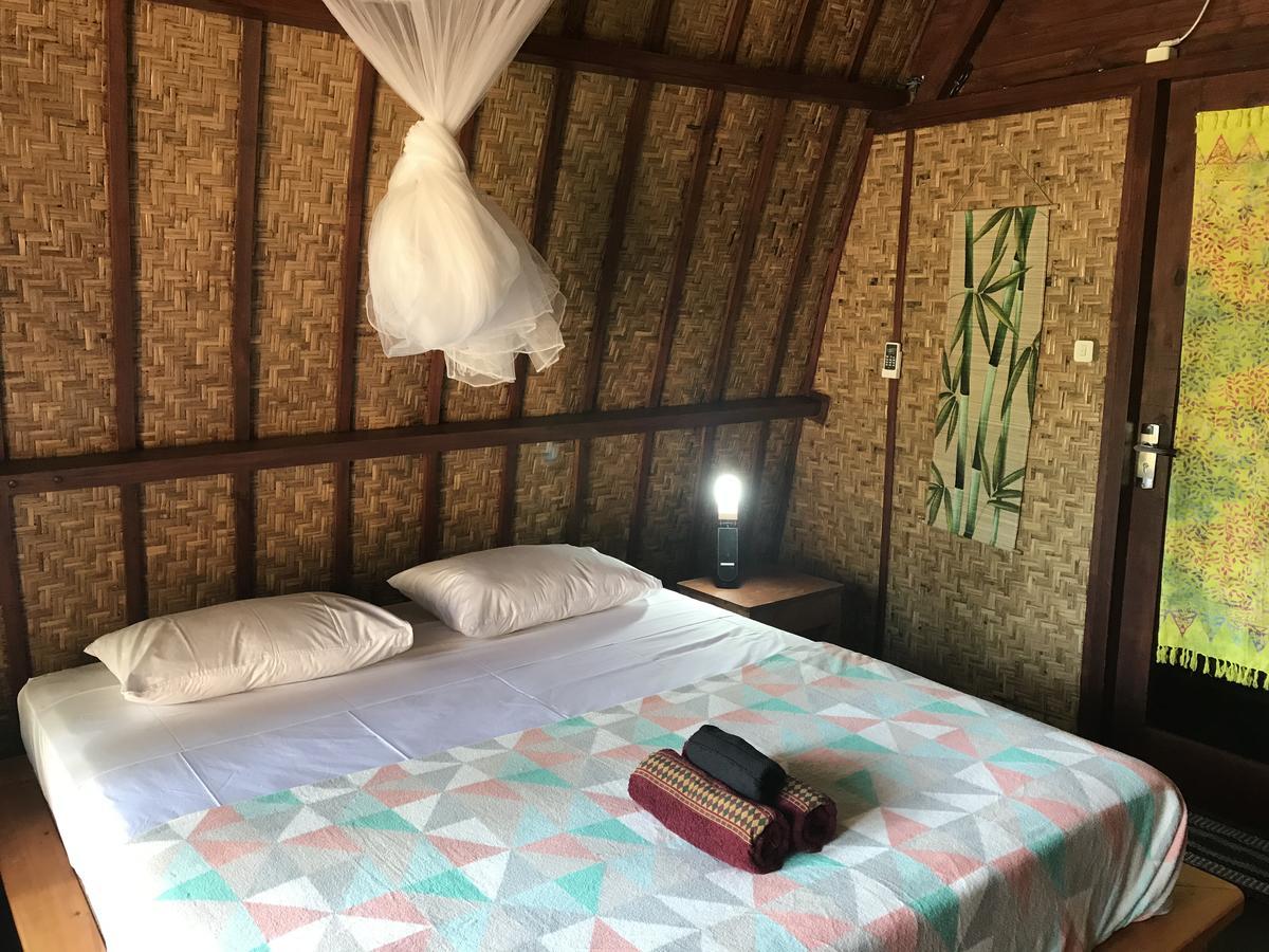 Meno Madia Bungalows Gili Meno Exterior foto