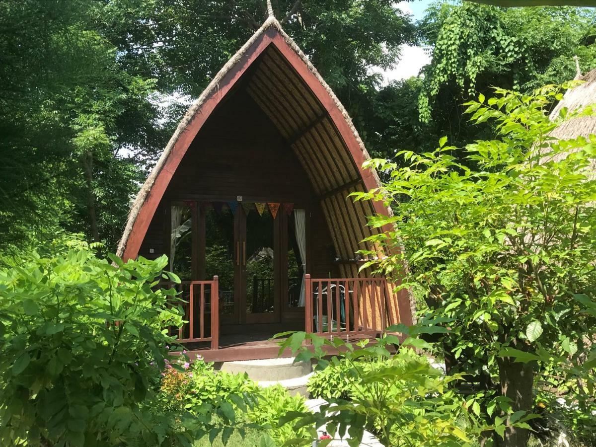 Meno Madia Bungalows Gili Meno Exterior foto